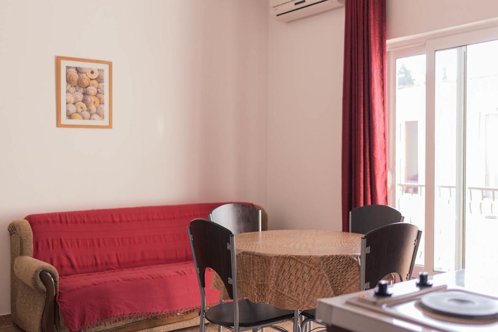Apartments Marnikovic Улцинь Экстерьер фото